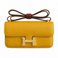 Hermès 26cm Crossbody Bag – Luxury Leather for the Wellness Lifestyle