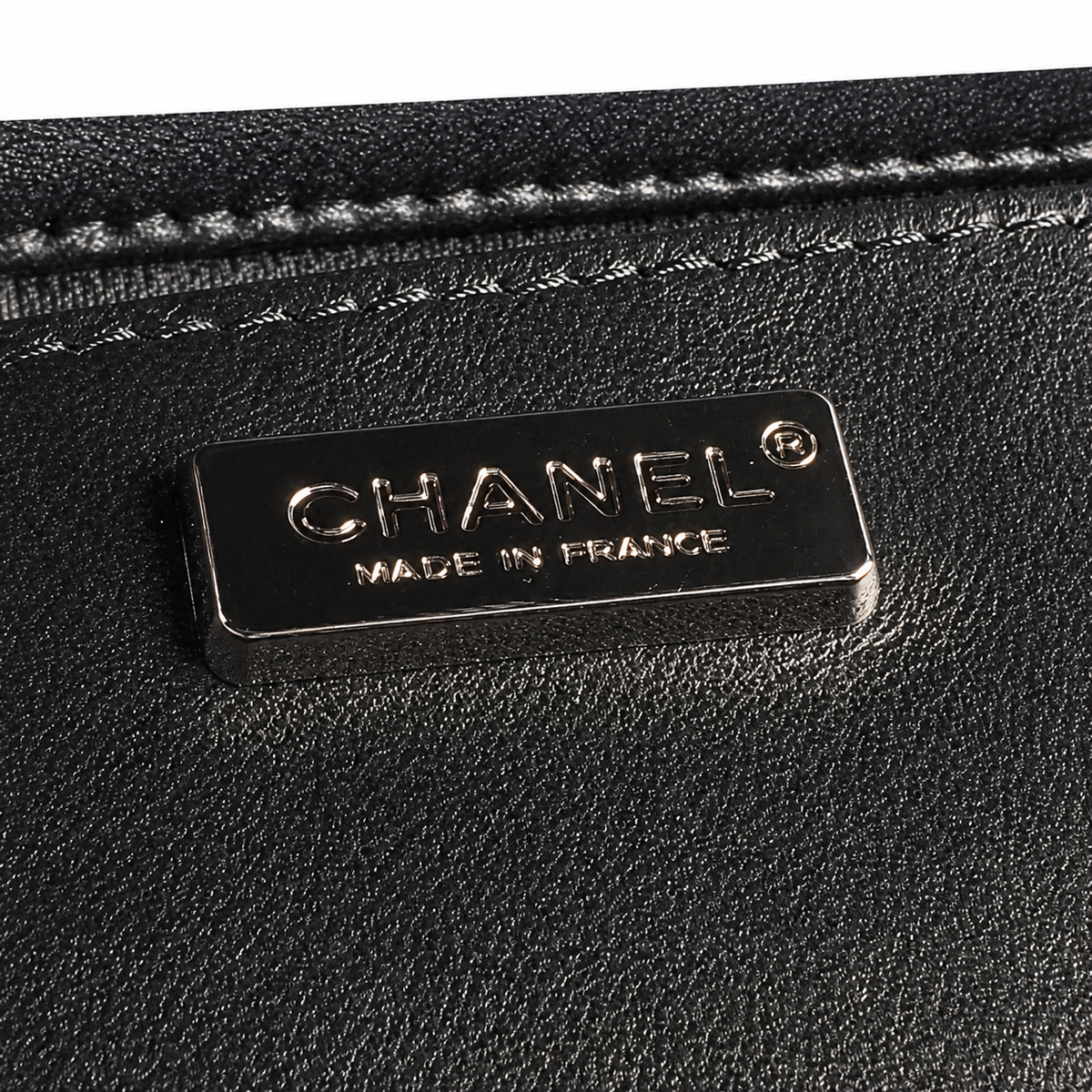 Chanel Classic Quilted Chain Bag | CC Turn-Lock Leather Chain Strap — 21cm